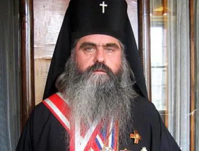 Панихида за 40 дни от смъртта на митрополит Кирил бе отслужена във Варна