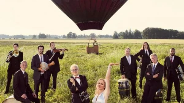 Pink Martini за първи път в България