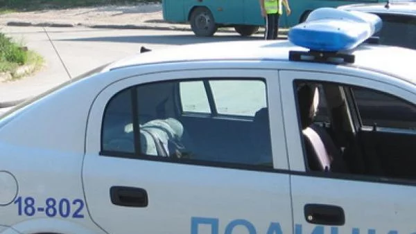 Майката, хвърлила бебето си от втория етаж на социален дом, остава в ареста