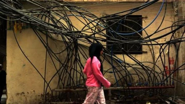 Проверяващите от ООН започват с тестовете за химическо оръжие в Сирия