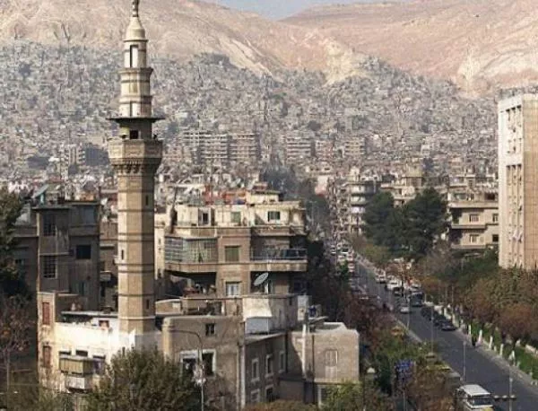 Жителите на Дамаск се запасяват с храна и се подготвят за удар