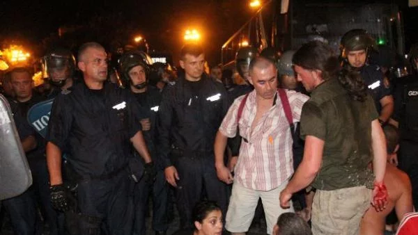 Един полицай е разследван за насилие заради събитията на 23 юли