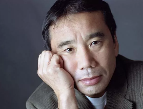 Букмейкъри определят Харуки Мураками за фаворит за Нобелова награда