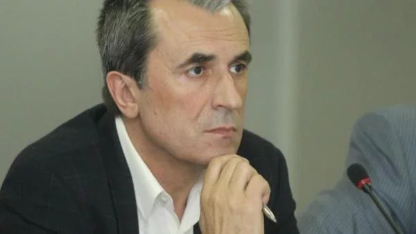 Пламен Орешарски заминава за Китай