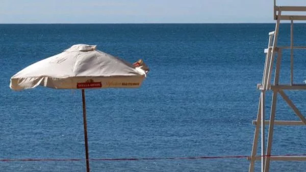 Двама души се удавиха в морето край Ахтопол