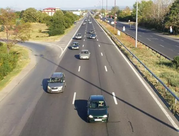 Водачите могат да използват алтернативен маршрут при ремонта на виадукта при км 67 от АМ „Тракия“