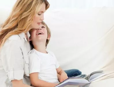 Родителите все по-малко четат на децата си