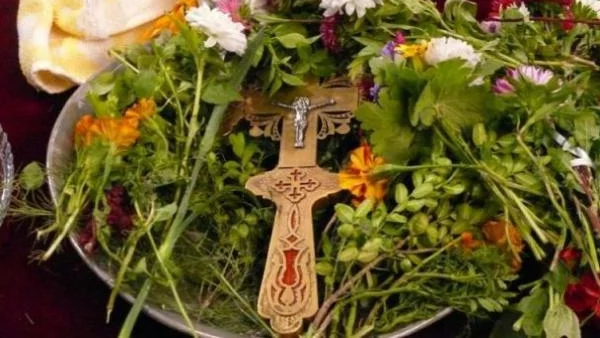 Почитаме Кръстовден
