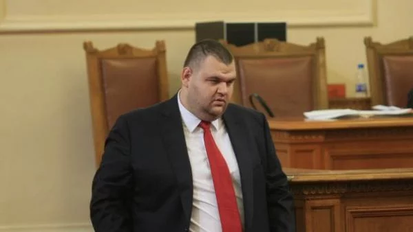Пеевски не позволил МВР да съобщава за негови срещи с вътрешния министър