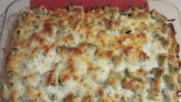 Вкусно пиле със спанак и сметана