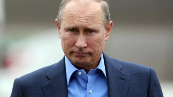 Коммерсант: Путин не изключи възможността за още един мандат
