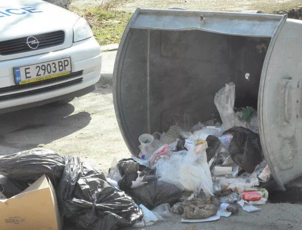 Видинските боклукчии отново стачкуват 