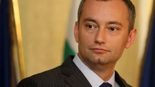 Бившият външен министър Николай Младенов имал амбиции за президентския пост (ВИДЕО)