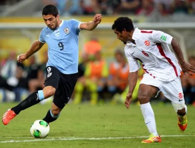 Уругвай без Суарес и срещу Англия