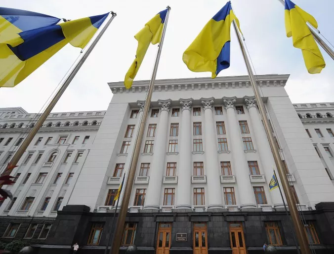 Украински депутат пратил план за Украйна на Тръмп без позволение от Киев