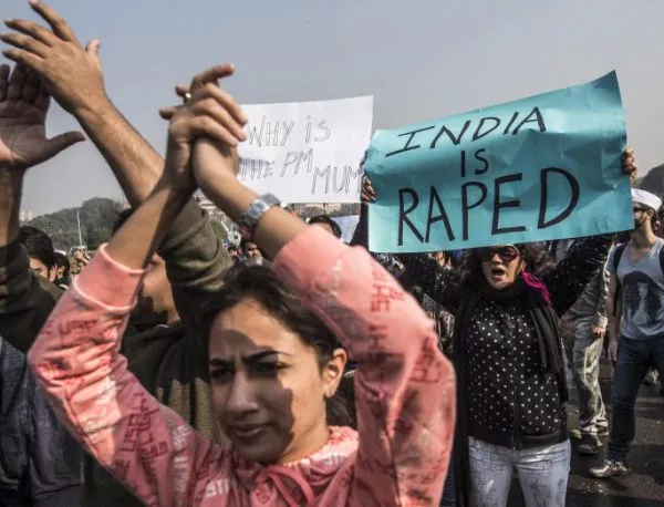 Индия забрани филма за груповото изнасилване от 2012 г., влошавал имиджа й