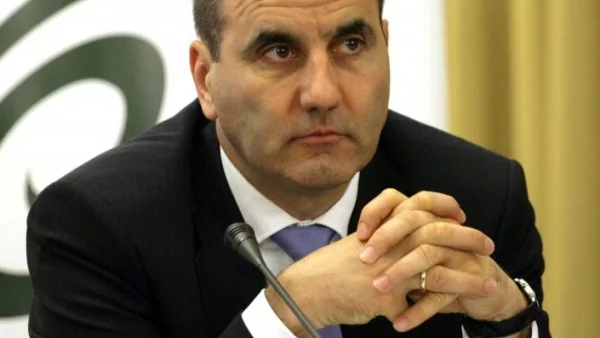 Цветанов: Парламентарната група на ГЕРБ е цяла 