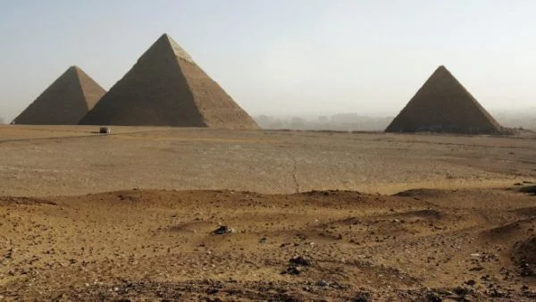 Ислямистки проповедник зове за унищожение на египетските пирамиди