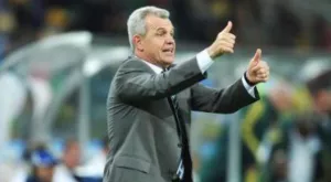 Хавиер Агире пое Япония