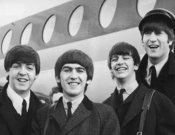 Beatles печелят хиляди и днес