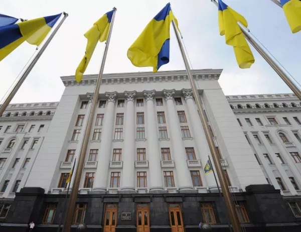 Заради антируските санкции на САЩ и ЕС Украйна е загубила половината си БВП