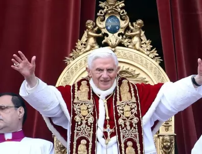 Погребението на бившия папа Бенедикт XVI ще бъде на 5 януари