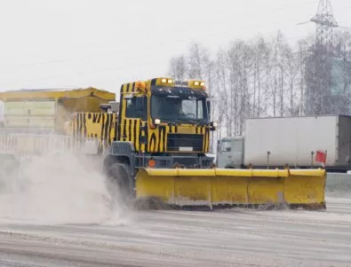 107 снегопочистващи машини са работили на терен в София 