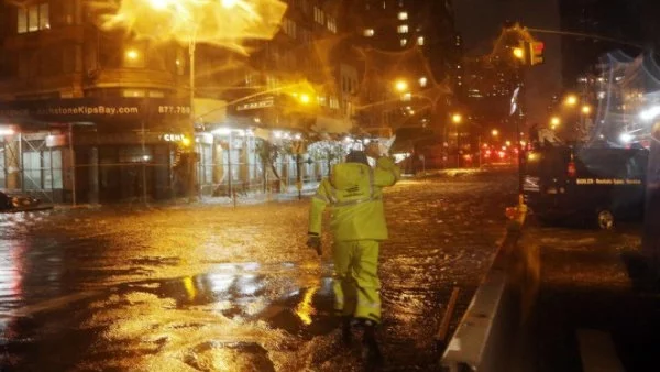 Шест жертви от урагана в Москва