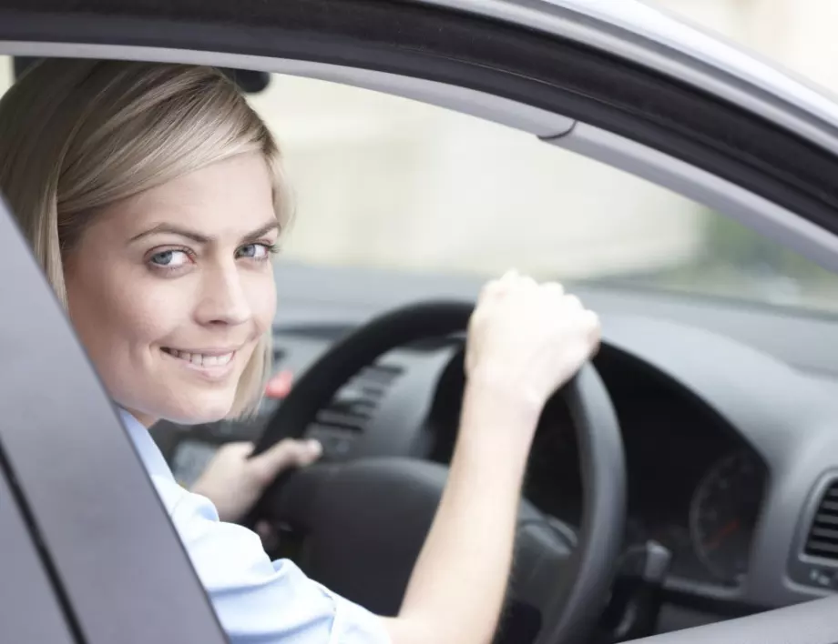 Топ 7 неща, които една жена трябва да знае за автомобила си