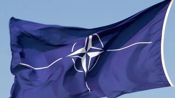 Вършбау: НАТО трябва да гледа на Русия като на противника