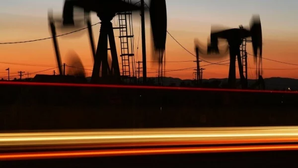 Експерти: Петролът ще се влияе по-малко от геополитически промени