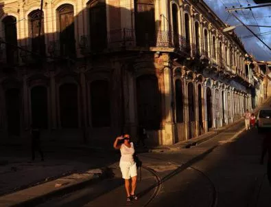 Куба обяви край на системата си от две валути