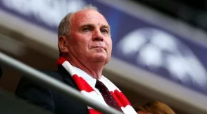 2013/10/01/0099335001380628634