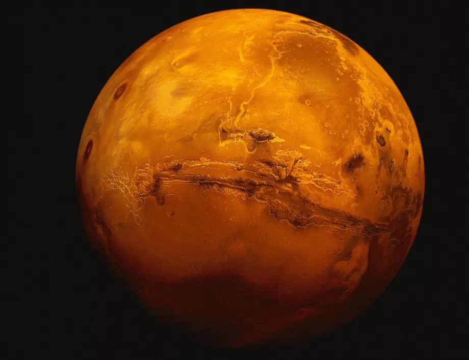 Следи от реки са открити на Марс