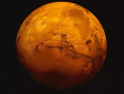 Гледаме Марс с невъоръжено око
