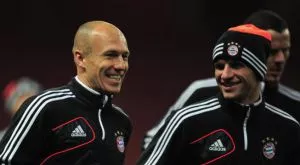 Фенербахче по петите на звезда на Байерн