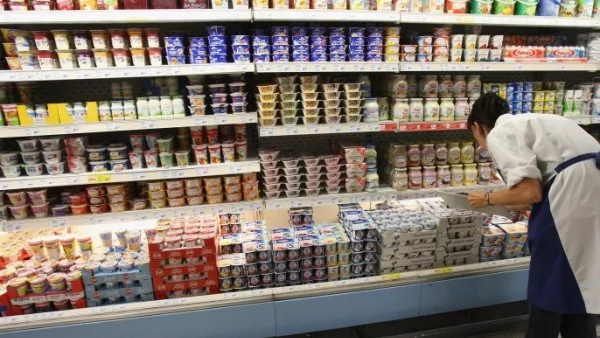 Хипермаркети премахват входните такси за българските продукти