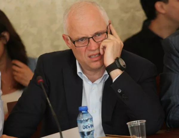 ПИБ: Цеко Минев не е собственик на "Юлен"