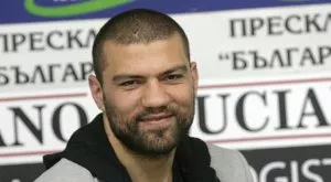 Тервел Пулев вече има съперник за битката си в "Арена Армеец"