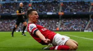 Арсенал избяга на Лестър с труден успех на "Емирейтс"