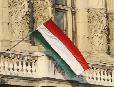 Будапеща призовава унгарците да приемат китайската ваксина