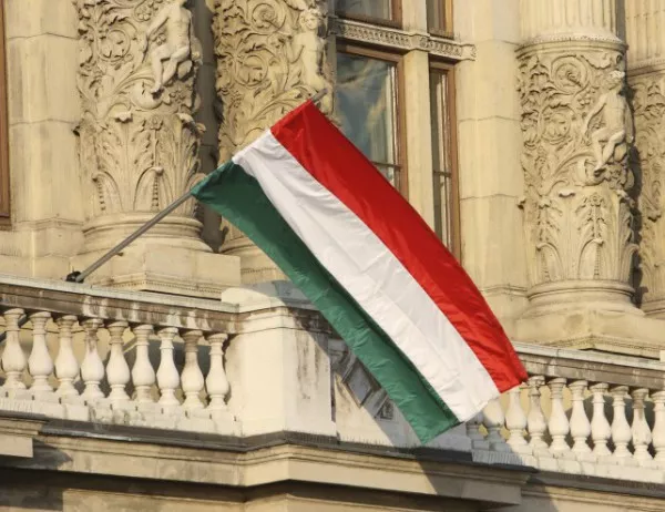 Парламентарни избори в Унгария през април