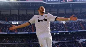 2013/10/01/0145476001380627917