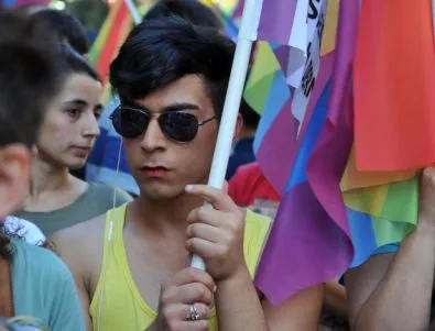В Русия наложиха глоба по новия закон срещу хомосексуалността