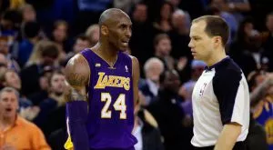 СНИМКА: Фенове от Италия с невероятен жест към отказващия се Коби