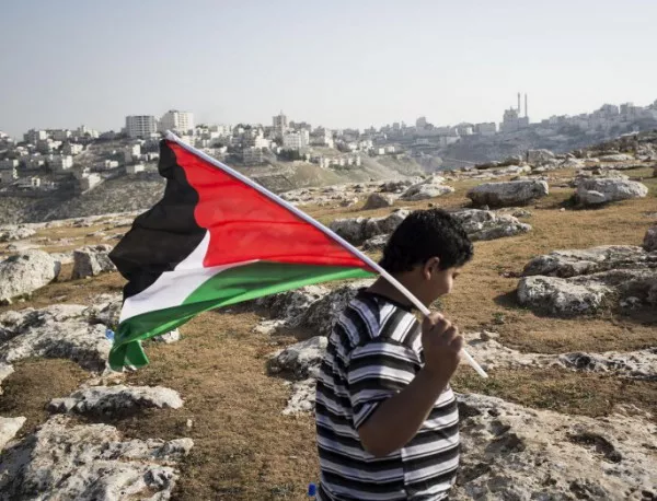 Израел орязва част от парите за палестинците 