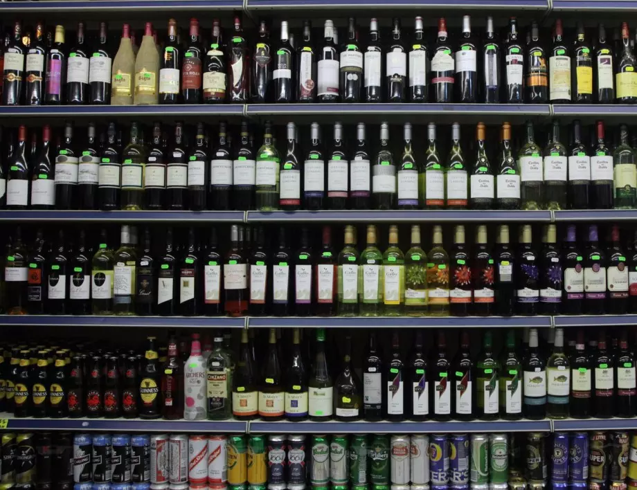 Изненадващо, но факт: Това е най-опасният алкохол за мозъка