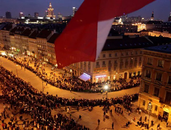 Полша се готви за "хибридна война"