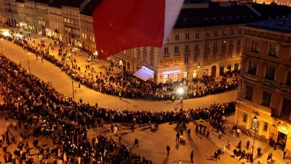 Полша се готви за "хибридна война"