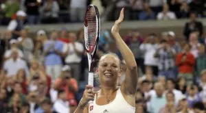 СНИМКИ (18+): Още една тенисистка е гола на корица на популярно списание